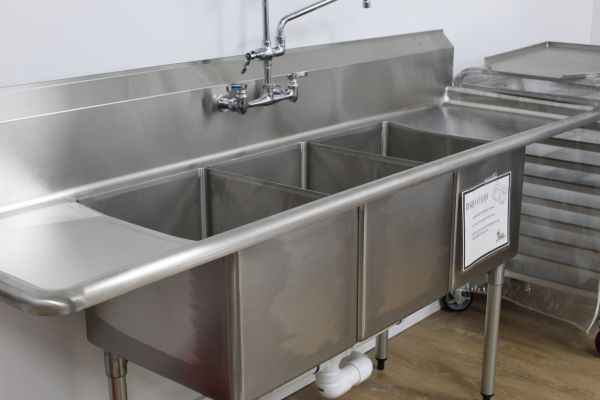 Cost of Utility Sink Installation in North Charleston